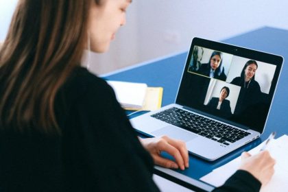 Gaji Virtual Assistant Kerjasama dengan Klien Luar Negeri