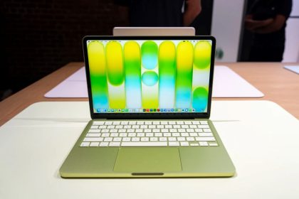 MacBook Neo 2