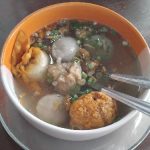 Tempat Makan Nyuknyang Halal di Makassar