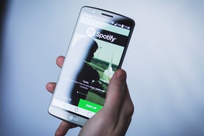 Memutar Spotify Online Boros Kuota