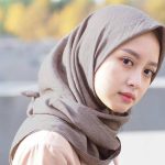 Tips Memilih Model Jilbab yang Cocok untuk Bentuk Wajah Lonjong