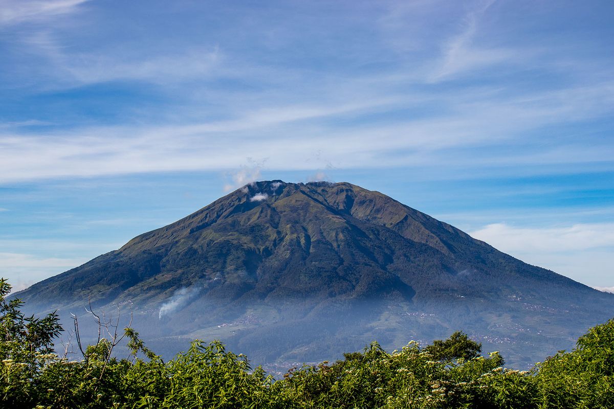 Harga Tiket Naik Gunung Merbabu 2026