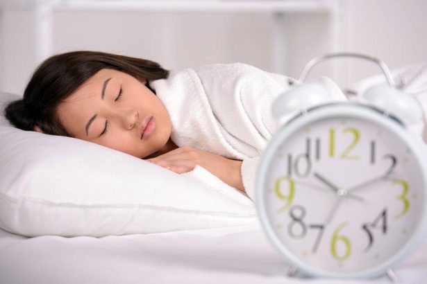 Cara Mengatur Jam Tidur setelah Sering Begadang