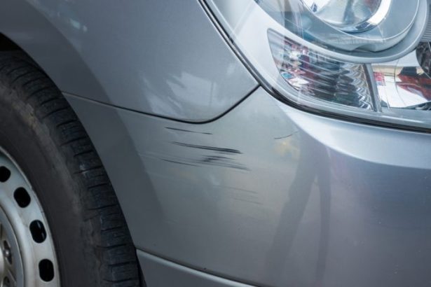Cara Menghilangkan Baret Ringan pada Mobil