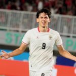 Mitchell Baker Cetak 5 Gol