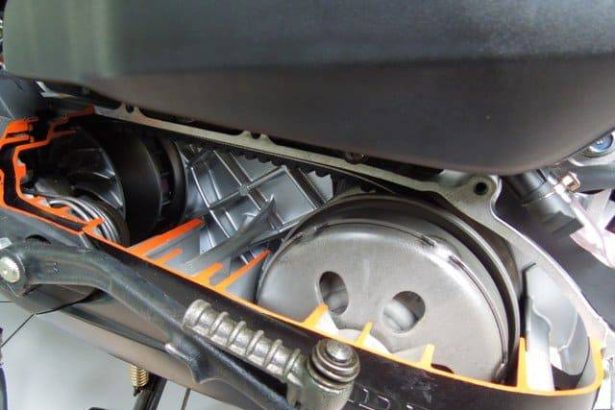 Penyebab Motor Matic Bergetar Saat Awal Jalan